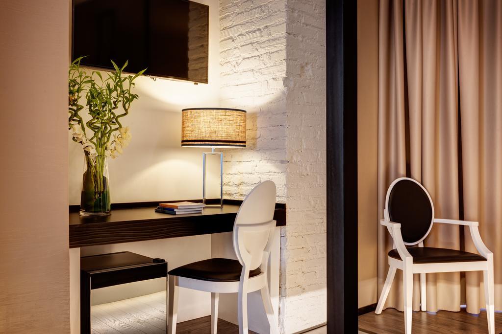 Dharma Luxury Hotel Roma Exterior foto